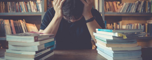 章字是什么部首(章字的部首是什么部首)