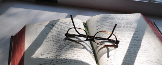 小猫种鱼这个故事含义(小猫种鱼是寓言故事吗)