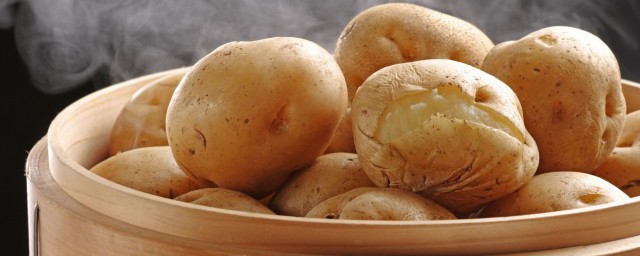 土豆没熟能不能吃(没熟土豆可以吃吗)