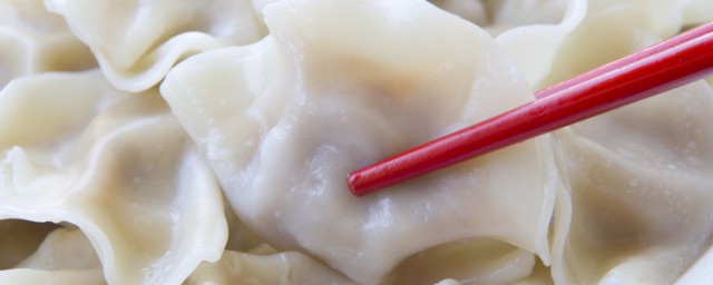 煮水饺是冷水下锅吗(煮饺子是冷水下锅吗)