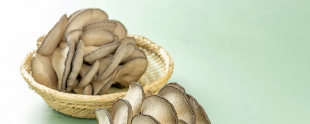 蘑菇发白还可以吃吗(蘑菇发白了能不能吃)