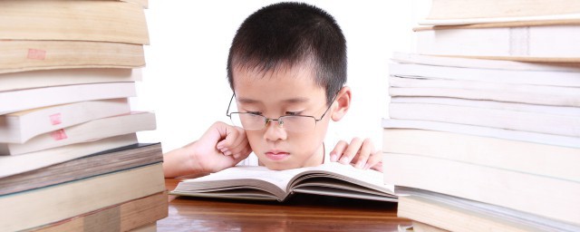 反驳近义词有哪些(反驳近义词是哪个)