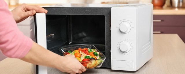 微波炉能加热塑料吗(塑料的微波炉能加热吗)