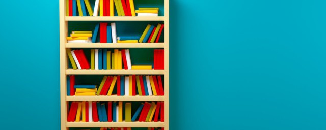 草木知春不久归百般红紫斗芳菲出处(草知春不久归百般红紫斗芳菲的意思木)