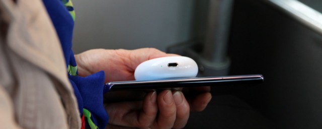 蓝牙耳机能在飞机上用吗(蓝牙耳机可以飞机上用么)