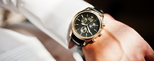 生日送手表合不合适(生日礼物送手表合适吗)