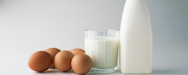 可以用牛奶煮鸡蛋吗(牛奶能煮鸡蛋吗?)