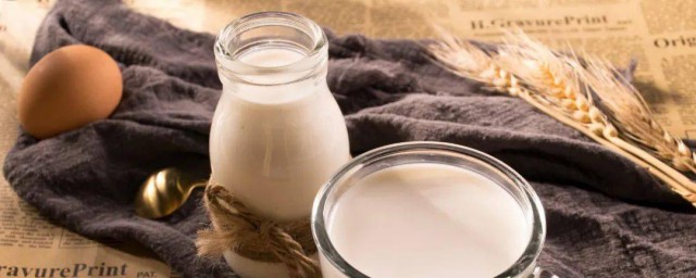 牛奶加热的正确方法(盒装纯牛奶加热的正确方法)