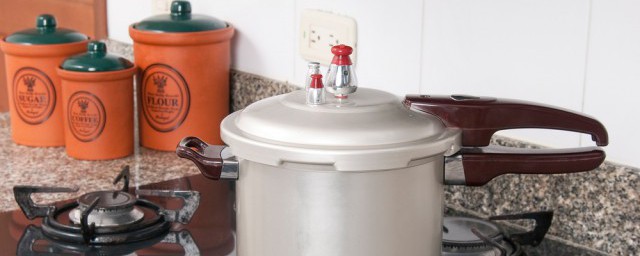 高压锅炖肉需要几分钟(高压锅炖肉一般要几分钟)