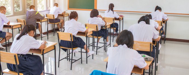 名词性物主代词的意思是什么(名词性物主代词表示什么意思)