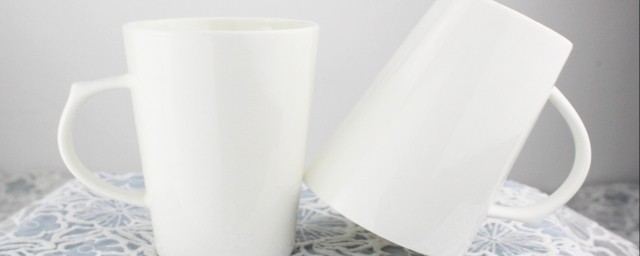 马克杯怎么清洗更干净(马克杯水垢怎么清除)