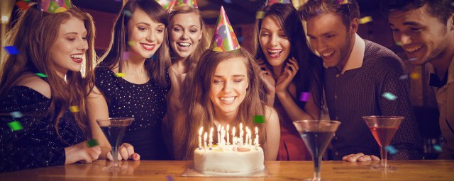 27岁生日的朋友圈怎么发说说(27岁生日发朋友圈的句子)