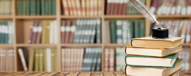 杯觥交错的意思简单介绍(杯酒交错的意思)