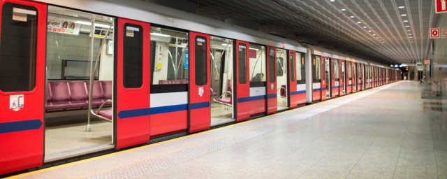 不是所有随行物品都可以进地铁(乘地铁不能携带的物品)