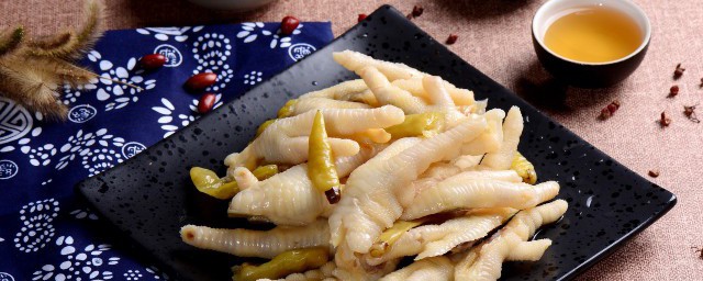关于柠檬鸡爪的制作方法和配料介绍(柠檬鸡爪制作方法配料窍门)