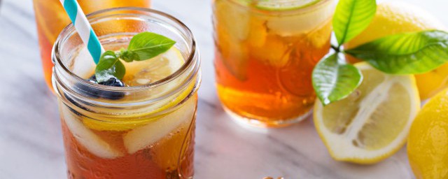 蜂蜜如何判断有没有变质(怎么辨别蜂蜜有没有变质)