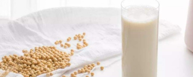 喝豆浆的功效介绍(豆浆的功效与作用)