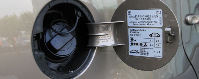 油箱盖不弹开了处理方法(油箱盖不回弹了怎么办)