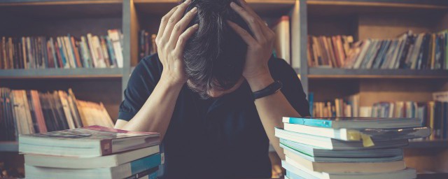 五千仞岳上摩天的原文及翻译(五千仞岳上摩天的上一句诗是什么)