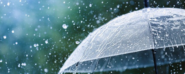 适合下雨天发朋友圈句子(下雨天发个朋友圈的句子)