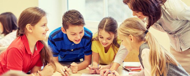 孩子之间友谊唯美短语说说(孩子友谊的唯美句子说说心情)