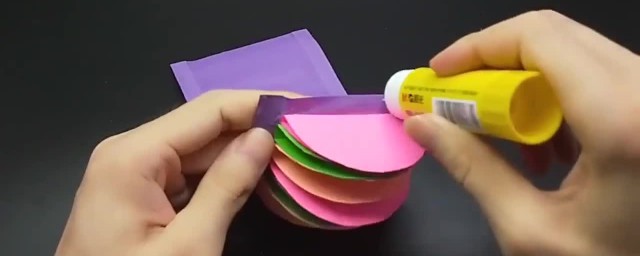 灯笼的简单制作方法(灯笼的简单制作方法折纸)