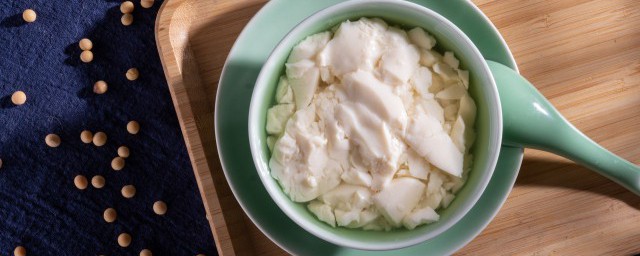 豆腐和蘑菇能不能一起吃(豆腐和蘑菇一起吃可以吗)