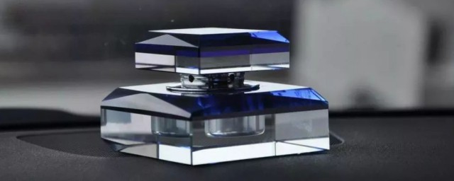 香水能不能带上火车(香水能带上火车不?)