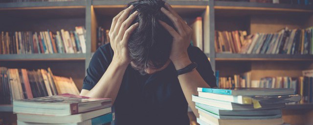 宇在名字里的意思是什么(名字中的宇是什么意思)