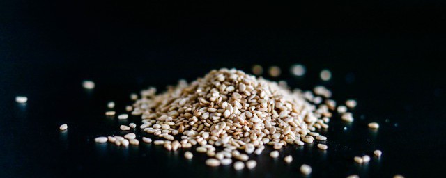 白芝麻的吃法(白芝麻的吃法跟做法大全)