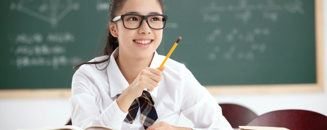 日出东方的下一句是啥(日出东方起,下一句一般接什么)