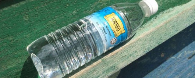 矿泉水会过期吗(桶装矿泉水会过期吗)