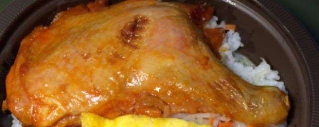 奥尔良鸡腿饭的简单做法(奥尔良烤鸡腿饭做法)