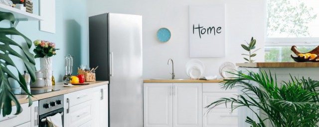 如何清洗冰箱的抽屉(冰箱屉子怎么清洁)