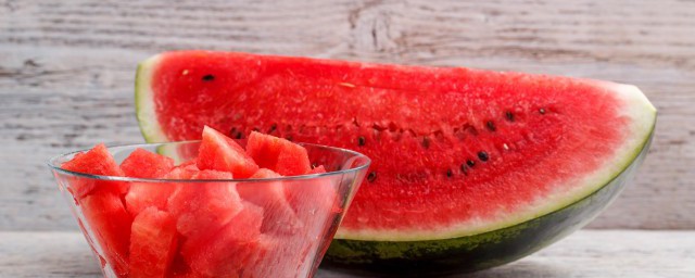 盘点西瓜的几种吃法(各种各样的西瓜吃法)