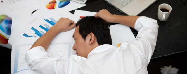 春困秋乏的原因(春困秋乏是正常现象吗?)