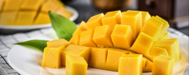 吃了芒果的好处介绍(请问一下吃芒果有什么好处)