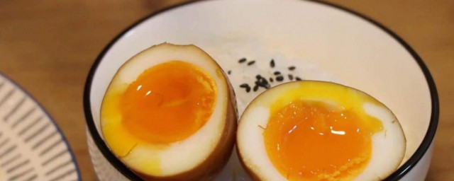 晚上能不能吃鸡蛋(孕妇晚上能不能吃鸡蛋)