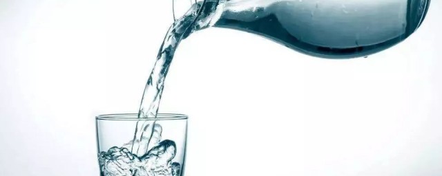 水是不是氧化物(二氧化碳和水是不是氧化物)