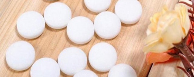 关于樟脑丸对人体有害的问题(樟脑丸对人体的伤害)