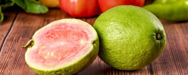 芭乐皮能不能吃(芭乐皮可以吃嘛)