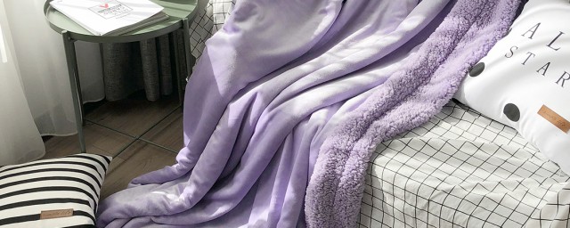 毛毯被子如何清洗(厚毛毯被子怎么清洗)