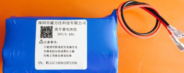 电池容量和额定容量有何不同(什么是电池的额定容量和实际容量)