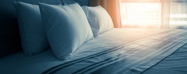 如何清洗床垫(床垫清洗)