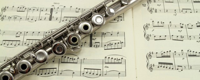 含有鹿的有诗意名字有哪些(鹿取名的寓意)