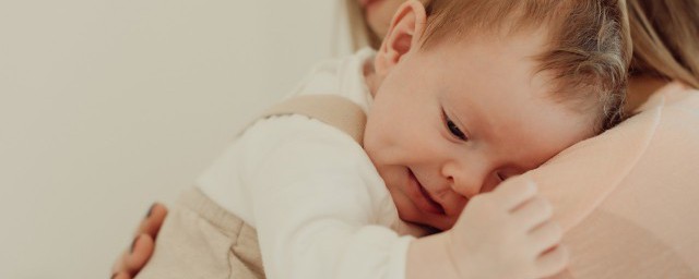 秋季提高孩子抵抗力三秘诀是什么(秋冬季节怎么提高孩子免疫力)