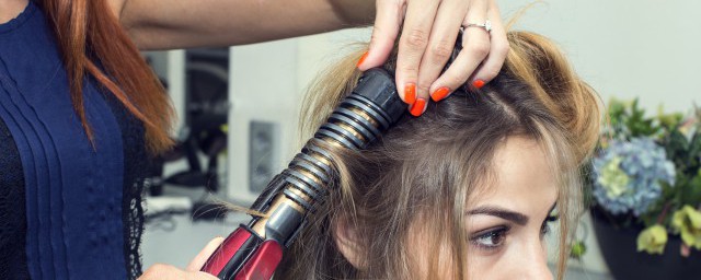 夹板可以带上飞机吗(插电的夹板可以带上飞机吗)