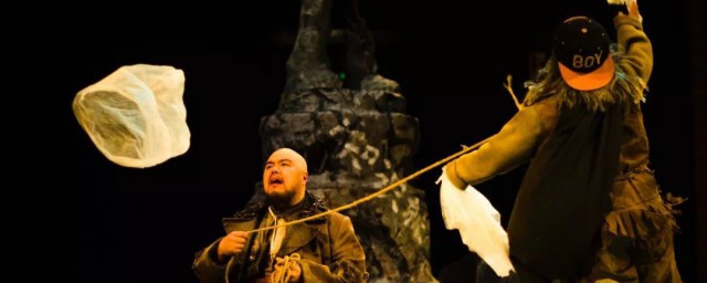 等待戈多表达意思是什么(等待戈多象征着什么)