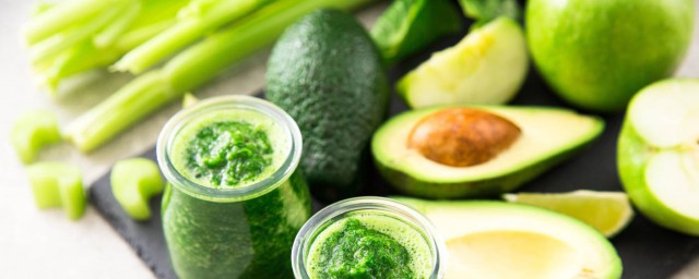 牛油果和芒果最好怎么吃(牛油果和芒果哪个好)