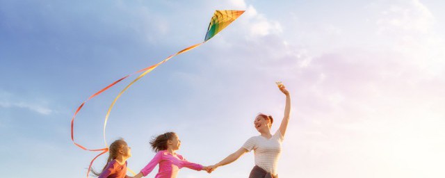 风筝怎样放才不会掉(放风筝的时候怎么办)